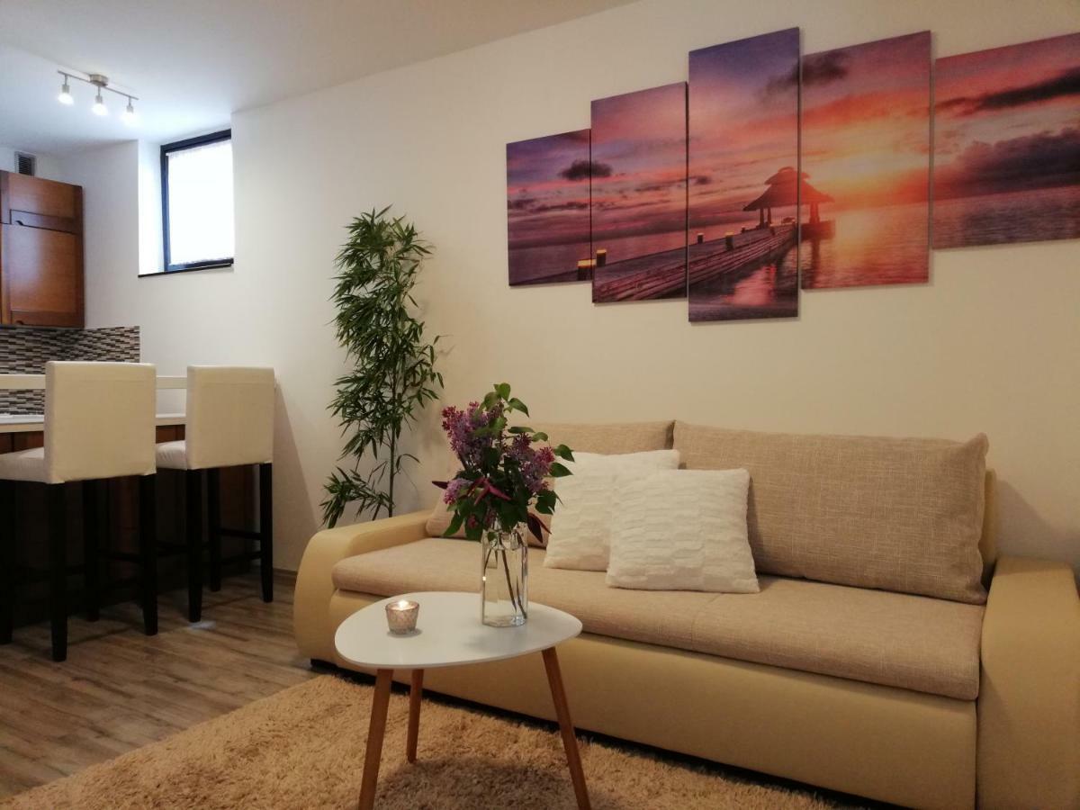 Nokturno Apartment, Self Check-In Πόρετς Εξωτερικό φωτογραφία