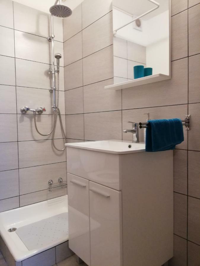 Nokturno Apartment, Self Check-In Πόρετς Εξωτερικό φωτογραφία