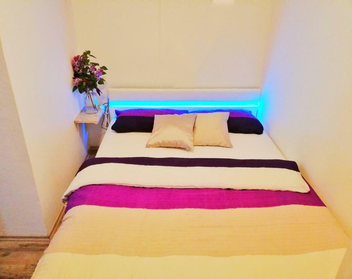 Nokturno Apartment, Self Check-In Πόρετς Εξωτερικό φωτογραφία